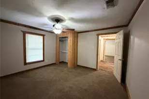 503 E Main St, Decatur, TX 76234 - Photo 9