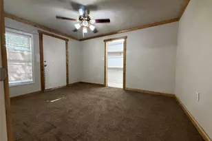 503 E Main St, Decatur, TX 76234 - Photo 15