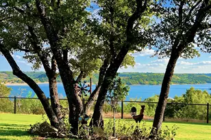 212 Quiten Ln, Possum Kingdom Lake, TX 76450 - Photo 9