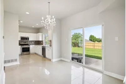 344 Parkview Drive, Hurst, TX 76053 - Photo 11