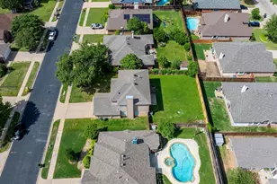 344 Parkview Dr, Hurst, TX 76053 - Photo 35
