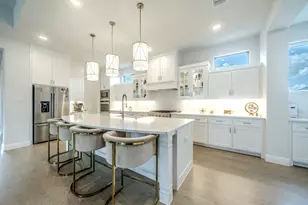1518 Viridian Park Ln, Arlington, TX 76005 - Photo 3
