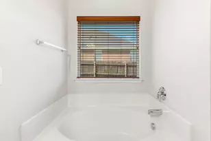 513 Northbrook Ave, Oak Point, TX 75068 - Photo 19