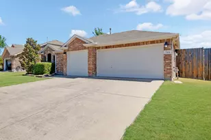 132 Redbud Dr, Forney, TX 75126 - Photo 3