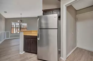 4210 Meadow Park Dr, Arlington, TX 76017 - Photo 13
