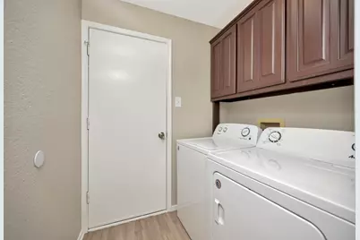 4210 Meadow Park Drive, Arlington, TX 76017 - Photo 33