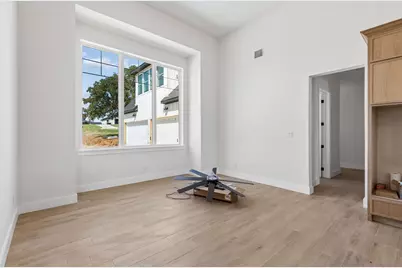 308 Mint Ridge Drive, Burleson, TX 76028 - Photo 11