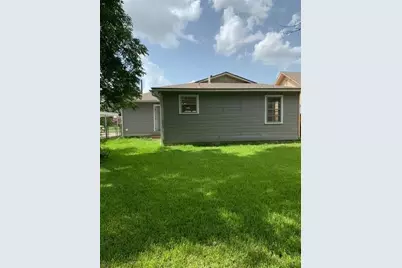 612 E Orange Street, Sherman, TX 75090 - Photo 13