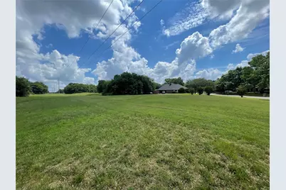 2309 Meadows Lane, Sherman, TX 75092 - Photo 3
