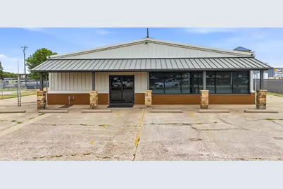 207 Eastridge Road, Granbury, TX 76049 - Photo 1