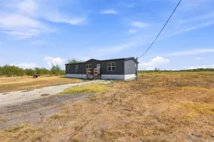 3208 NE County Rd 0200, Powell, TX 75153 - Photo 3