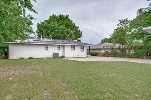 6811 Walnut Hill Ln, Dallas, TX 75230 - Photo 25