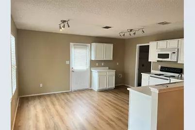 4502 Cedar Crest Drive, McKinney, TX 75070 - Photo 3