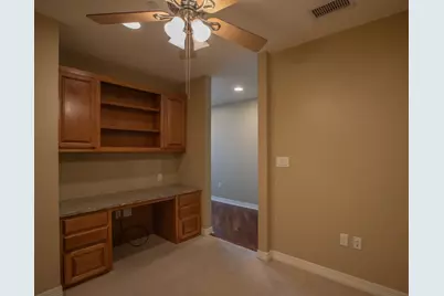 500 Throckmorton Street #2502, Fort Worth, TX 76102 - Photo 9