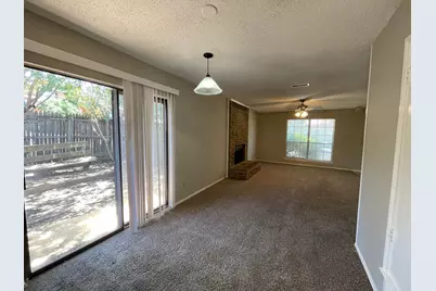 5601 Hearthwood Court, Arlington, TX 76016 - Photo 5