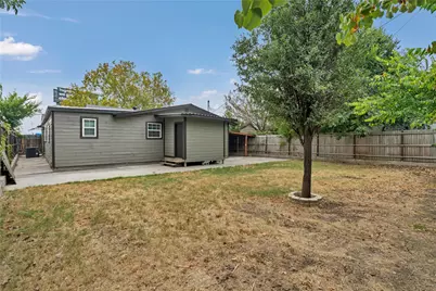 5504 James Avenue, Fort Worth, TX 76115 - Photo 3