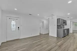 5504 James Ave, Fort Worth, TX 76115 - Photo 5