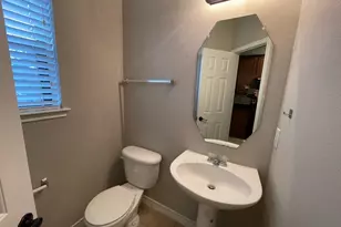 910 Glenn Crossett St, Arlington, TX 76010 - Photo 5