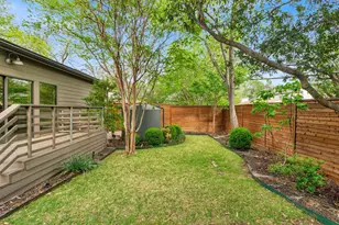 3938 Lively Ln, Dallas, TX 75220 - Photo 31