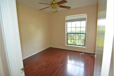 210 W Apollo Road, Garland, TX 75040 - Photo 13