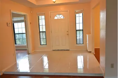 210 W Apollo Road, Garland, TX 75040 - Photo 5