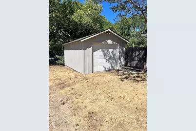 303 N 4th Street, Midlothian, TX 76065 - Photo 13