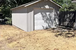 303 N 4th St, Midlothian, TX 76065 - Photo 13
