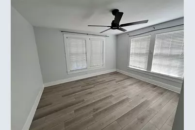 303 N 4th Street, Midlothian, TX 76065 - Photo 5