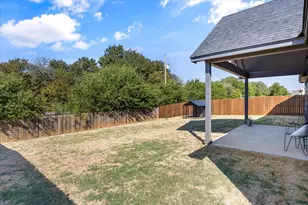 2040 Salina Cir, Granbury, TX 76048 - Photo 33