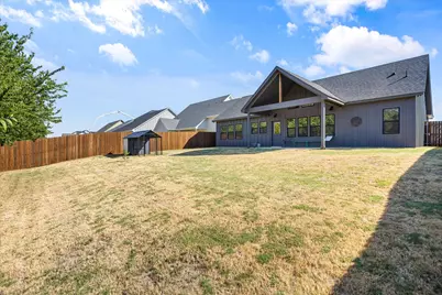 2040 Salina Circle, Granbury, TX 76048 - Photo 31