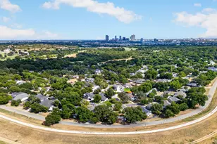 3837 Englewood Ln, Fort Worth, TX 76107 - Photo 37
