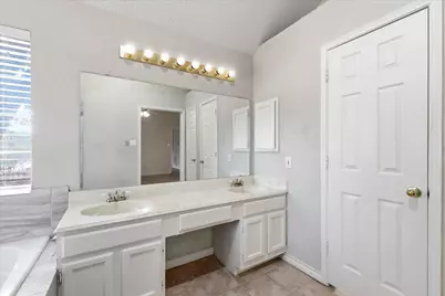 2631 Creekside Way, Highland Village, TX 75077 - Photo 25
