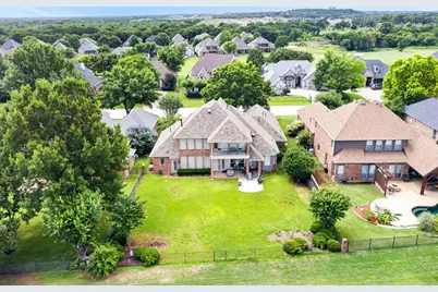 865 Thomas Crossing Drive, Fort Worth, TX 76028 - Photo 5