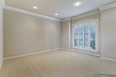 865 Thomas Crossing Drive, Fort Worth, TX 76028 - Photo 9