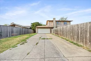 1822 Glouchester Dr, Garland, TX 75044 - Photo 23