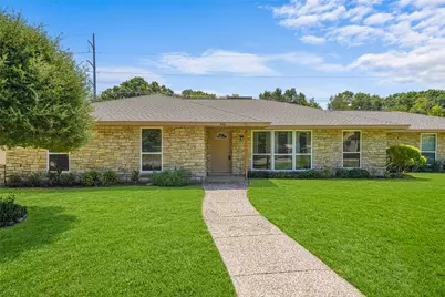 336 Woodbrook Drive, DeSoto, TX 75115 - Photo 3