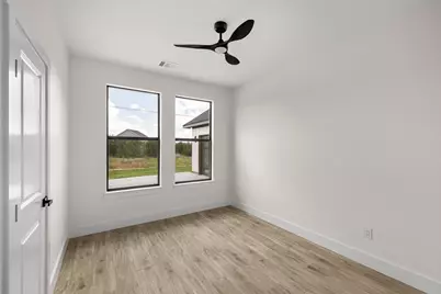 2203 Christine Drive, Granbury, TX 76048 - Photo 27