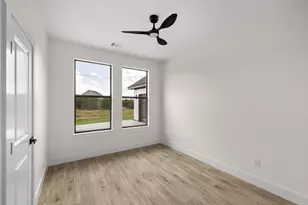 2203 Christine Dr, Granbury, TX 76048 - Photo 27