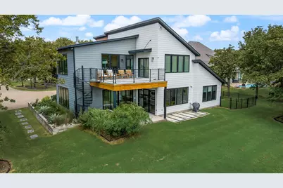708 Clear Water Court, Corsicana, TX 75109 - Photo 3