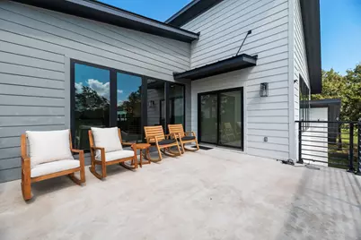 708 Clear Water Court, Corsicana, TX 75109 - Photo 29