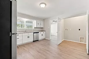 904 Bales St, Cleburne, TX 76033 - Photo 15