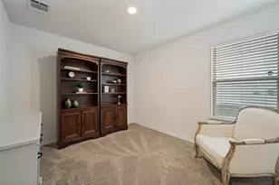 13044 Dawson Dr, Providence Village, TX 76227 - Photo 15