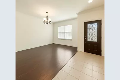 601 Elm Creek Drive, Lewisville, TX 75056 - Photo 3