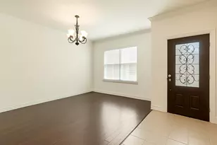 601 Elm Creek Dr, Lewisville, TX 75056 - Photo 3