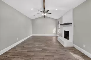 208 Asbury Dr, Saginaw, TX 76179 - Photo 11