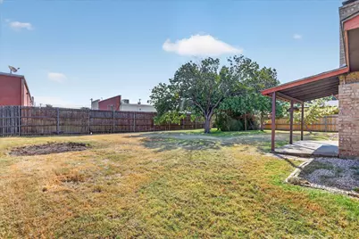 208 Asbury Drive, Saginaw, TX 76179 - Photo 33