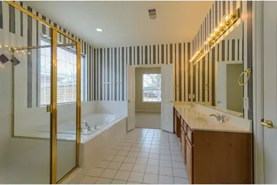2613 Owl Creek Drive, Plano, TX 75025 - Photo 11