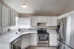 32 Connecticut Ave, Midlothian, TX 76065 - Photo 7