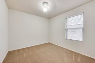 2613 Castle Pines Dr, Burleson, TX 76028 - Photo 11
