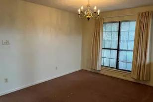 1225 Eaton Ln, Grapevine, TX 76051 - Photo 5